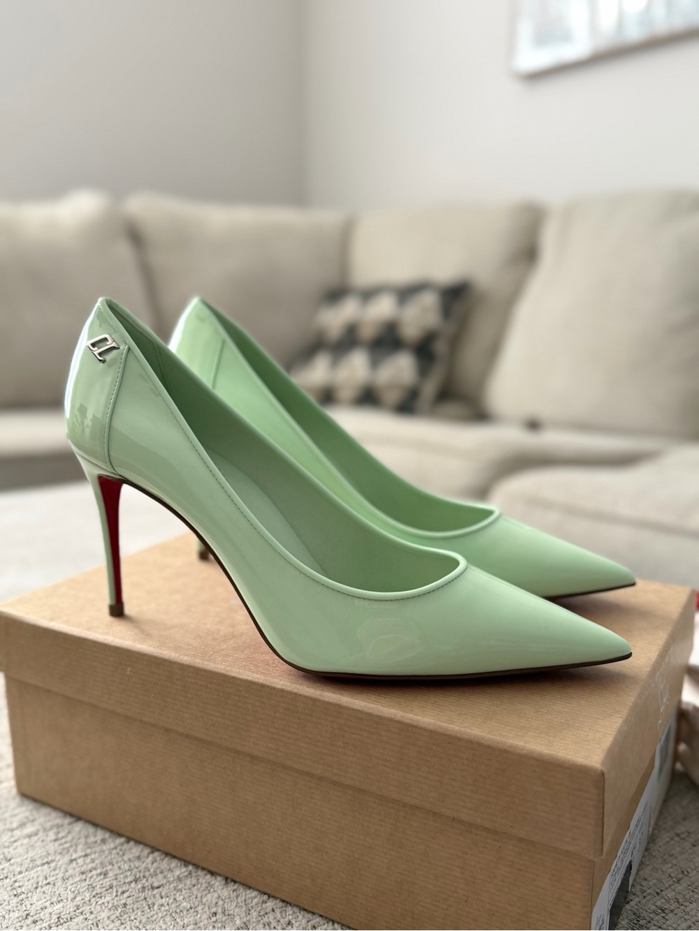 Christian Louboutin Sporty Kate 85 Patent Leather Pumps Mint Green Studio Green